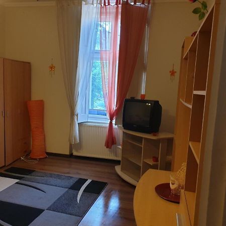Izisz Debrecen Eksteriør bilde