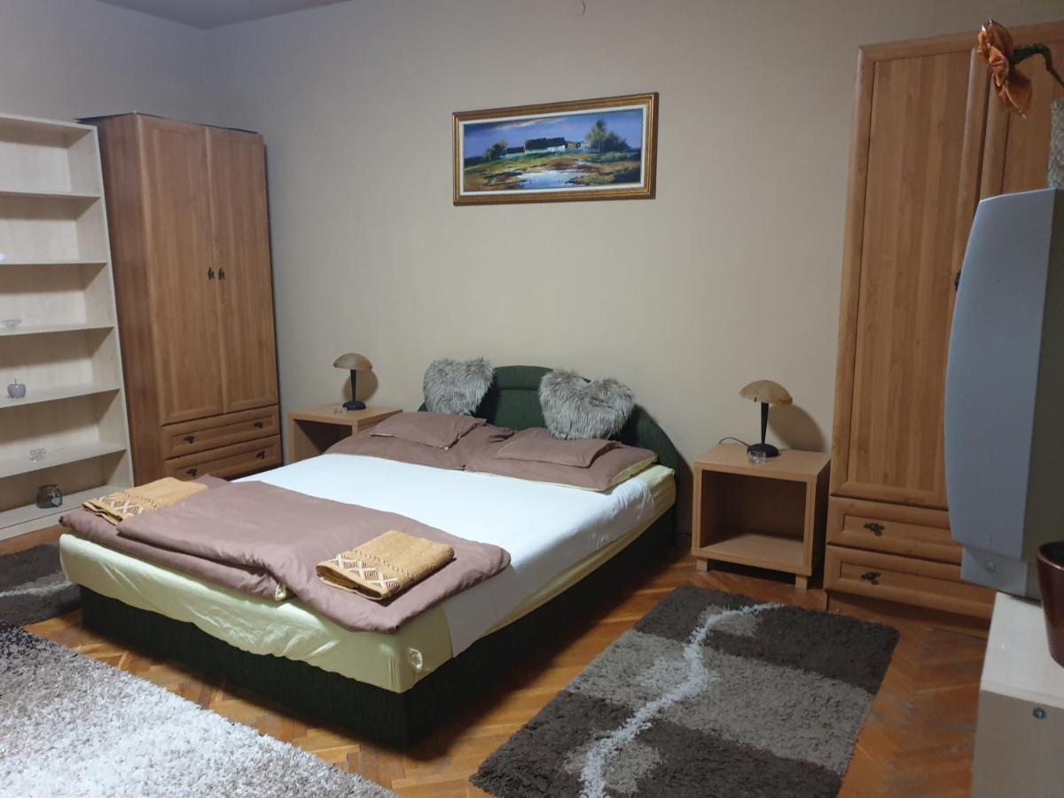 Izisz Debrecen Eksteriør bilde